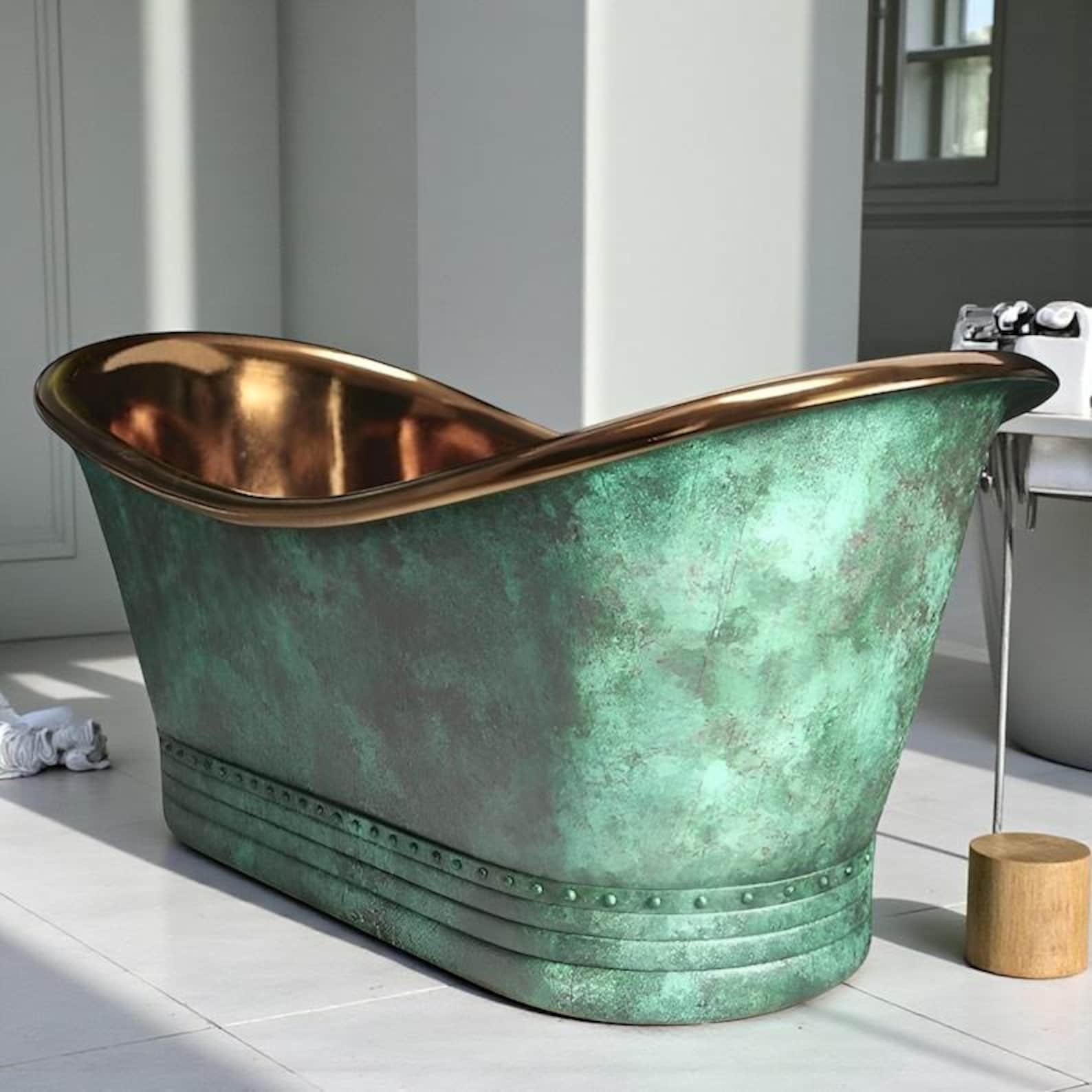 Oxidized Copper Bathtub, Green Patina Copper Soaking Tub, Handmade Rustic Freestanding Bath