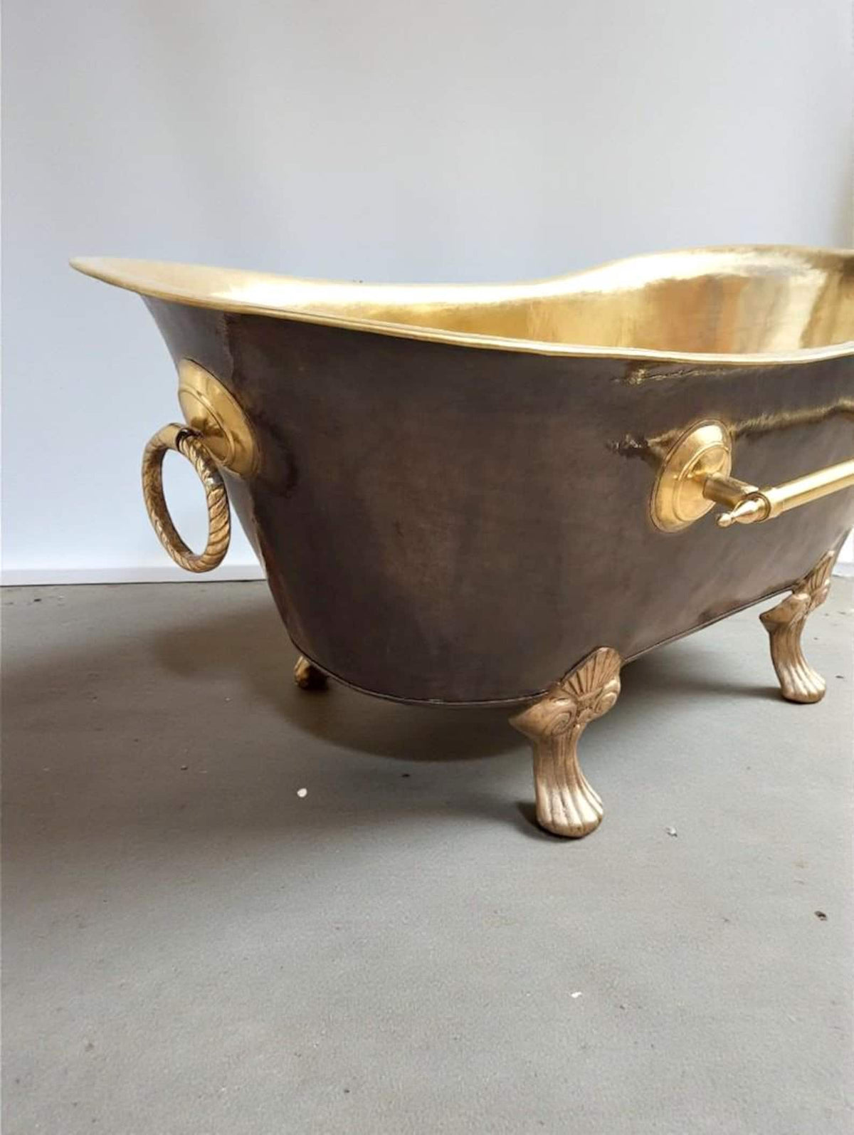 Brass Clawfoot Bathtub, Handmade Black Patina Soaking Tub, Vintage Freestanding Brass Bath