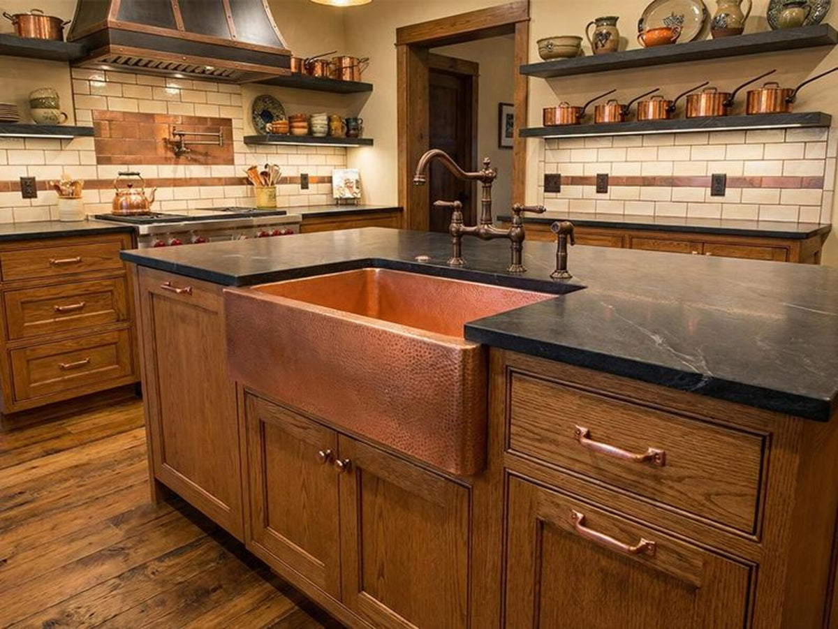 Hammered Copper Apron Front Square Sink
